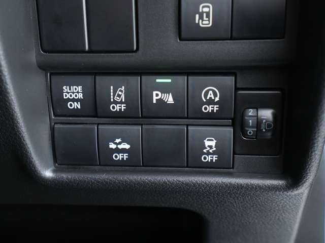 SUZUKI SOLIO 4WD 2023