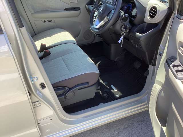 MITSUBISHI eK WAGON 2025