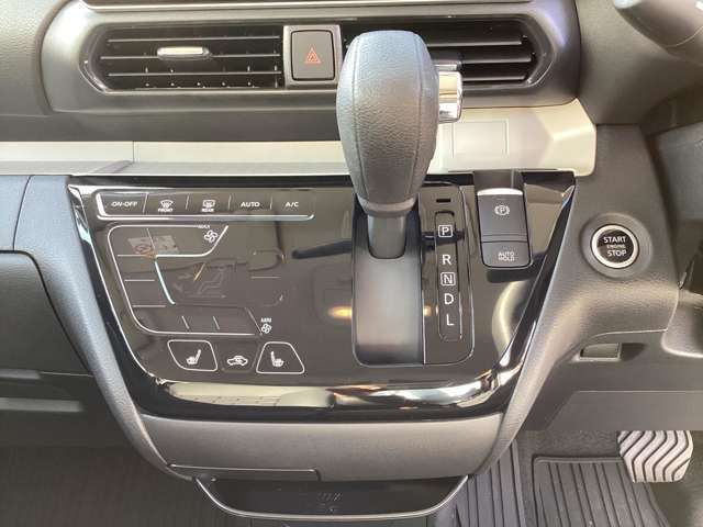 MITSUBISHI DELICA MINI 2025