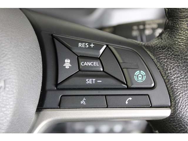 MITSUBISHI ek X EV 2023