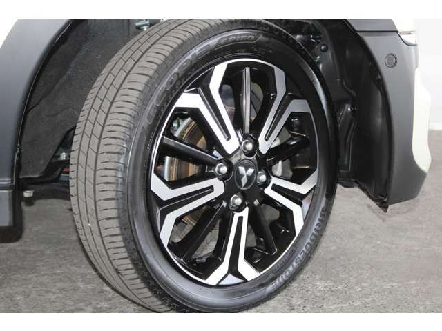 MITSUBISHI ek X EV 2023