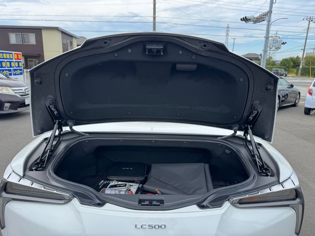 TOYOTA LEXUS LC500 Convertible 2023