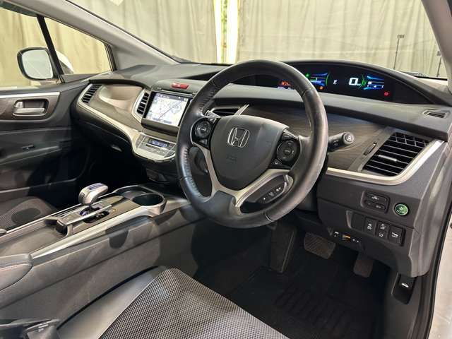 HONDA JADE HYBRID 2015