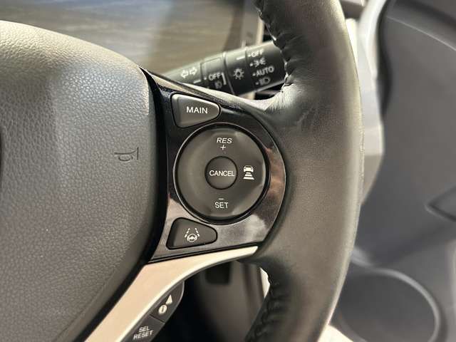 HONDA JADE HYBRID 2015