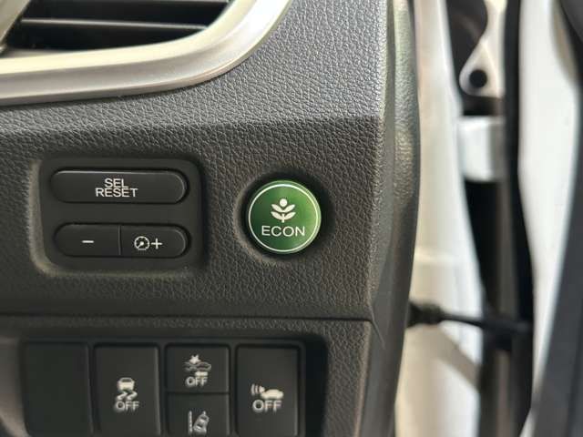 HONDA JADE HYBRID 2015