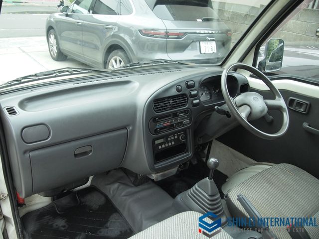 DAIHATSU HIJET truck 1999
