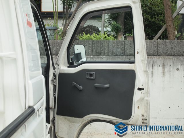 DAIHATSU HIJET truck 1999