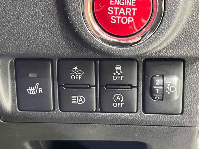 DAIHATSU MOVE CUSTOM 4WD 2020