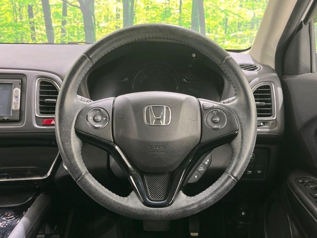 HONDA VEZEL HYBRID 2015