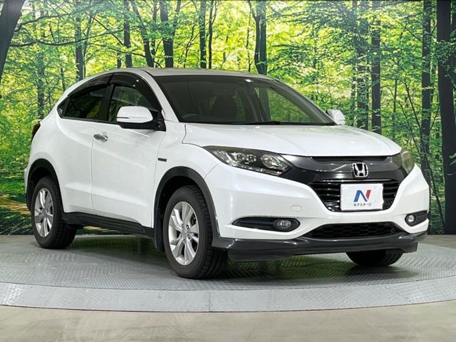 HONDA VEZEL HYBRID 2015