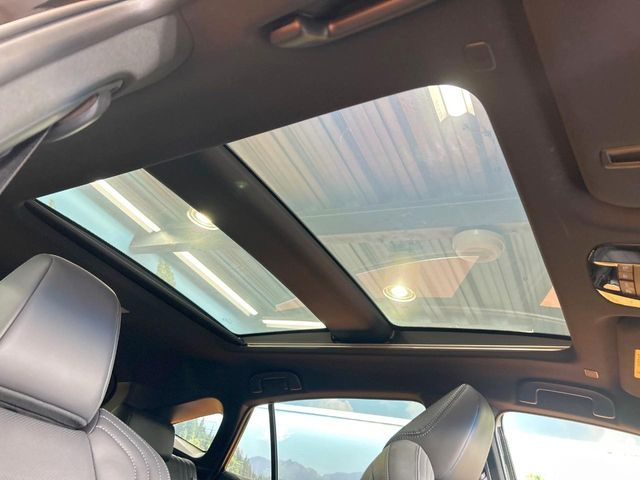 TOYOTA HARRIER HYBRID 2023