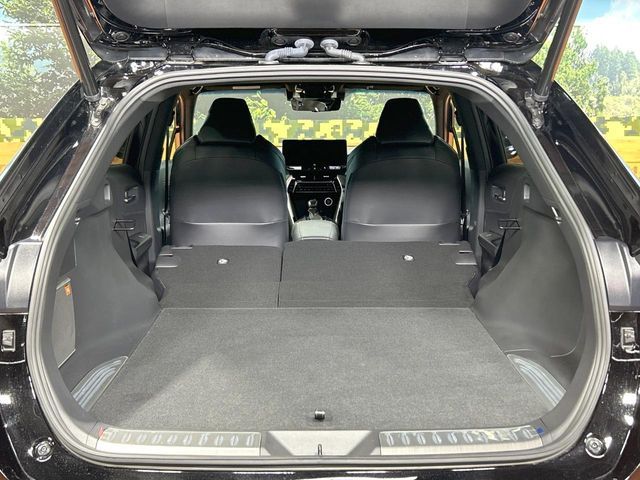 TOYOTA HARRIER HYBRID 2023