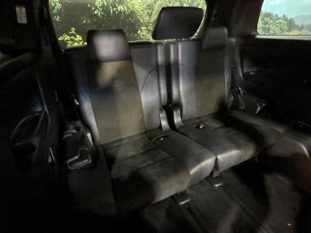 TOYOTA VELLFIRE 2016