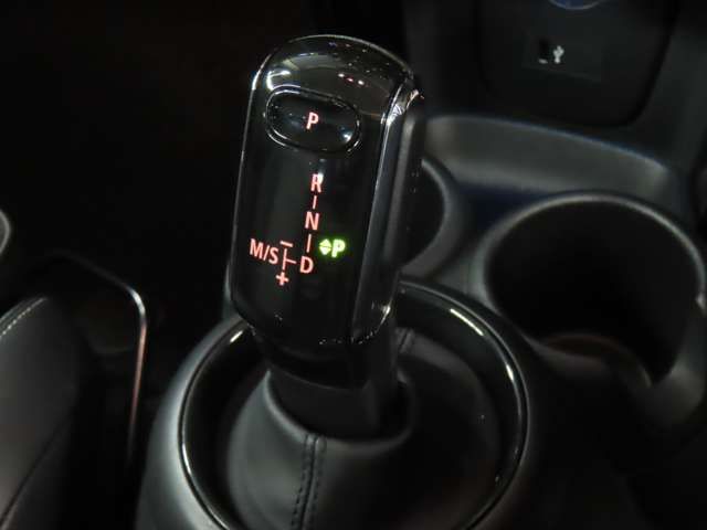 BMW MINI COOPER 5DOOR 2022