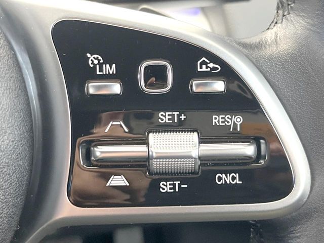 MERCEDES BENZ MERCEDES BENZ GLB 2022