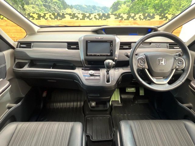 HONDA FREED 2019