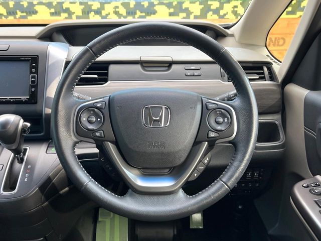 HONDA FREED 2019