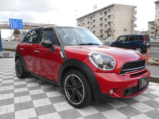BMW BMW MINI COOPER SD CROSSOVER 2015