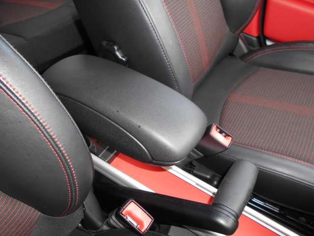 BMW BMW MINI COOPER SD CROSSOVER 2015