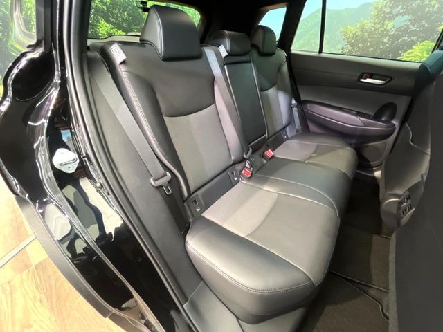 TOYOTA COROLLA CROSS HYBRID 2024