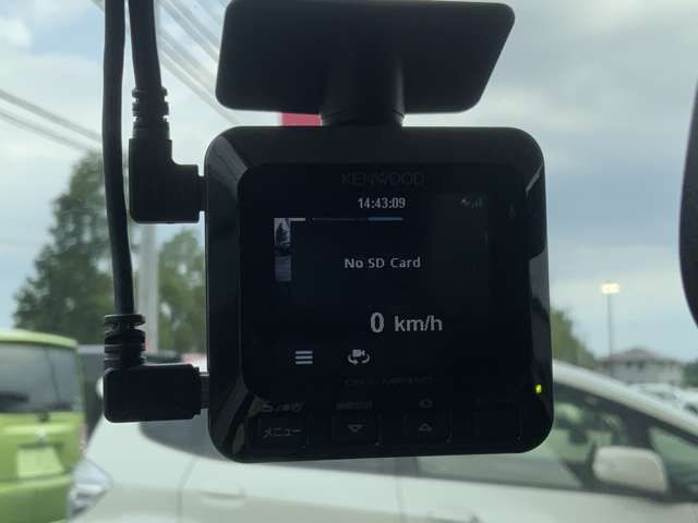 MITSUBISHI COLT 2011