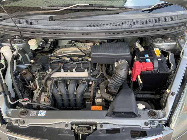 MITSUBISHI COLT 2011