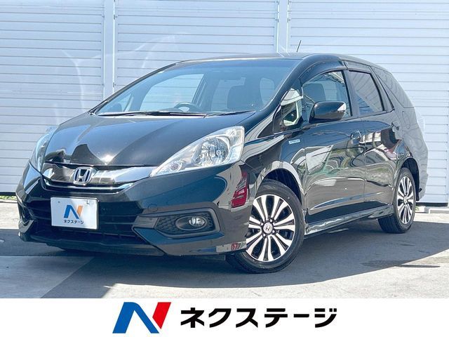 HONDA FIT SHUTTLE HYBRID 2014