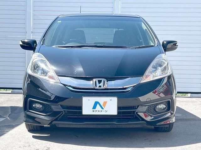 HONDA FIT SHUTTLE HYBRID 2014