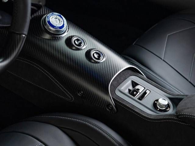 MASERATI MASERATI MC20 2022