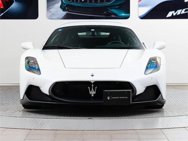 MASERATI MASERATI MC20 2022