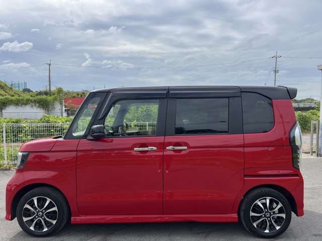 HONDA N BOX CUSTOM 2018