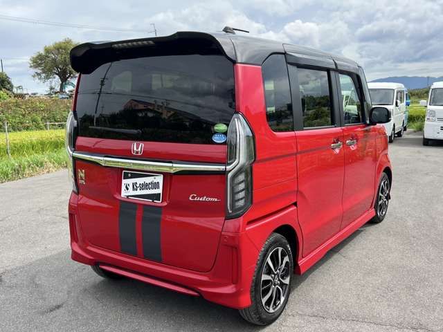 HONDA N BOX CUSTOM 2018