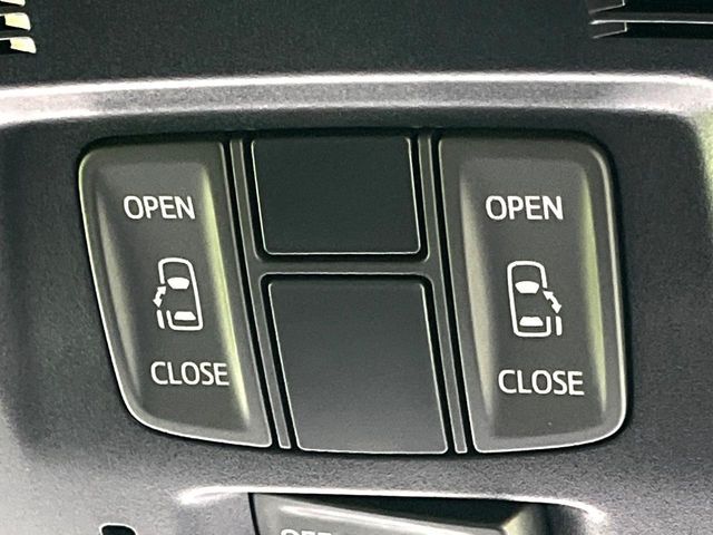 TOYOTA VELLFIRE 2015