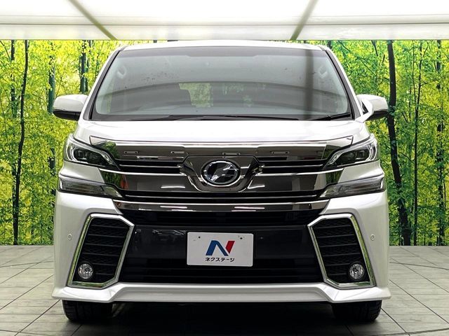 TOYOTA VELLFIRE 2015