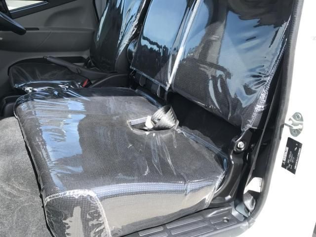 MITSUBISHI CANTER 2022