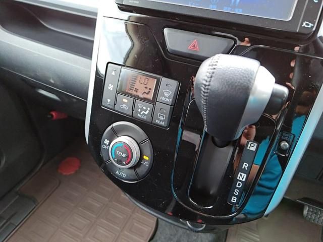 DAIHATSU TANTO CUSTOM 2013