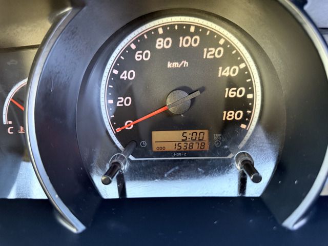 TOYOTA HIACE van 4WD 2010