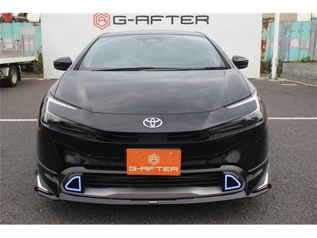 TOYOTA PRIUS 2023