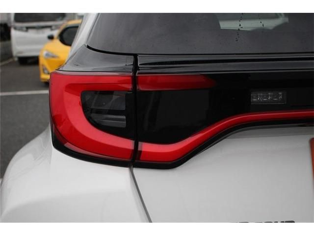 TOYOTA GR YARIS 2024