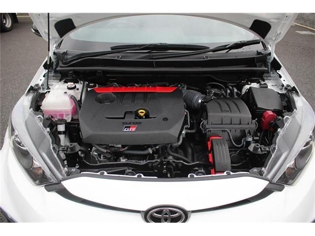 TOYOTA GR YARIS 2024