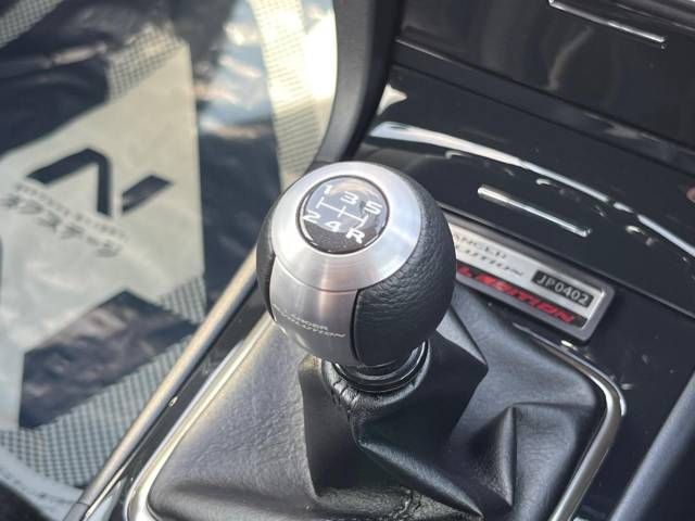 MITSUBISHI LANCER  4WD 2015