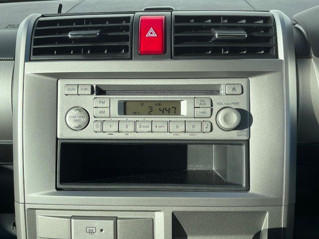 HONDA ZEST SPARK 2009