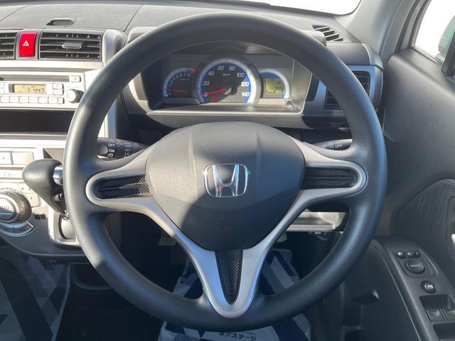 HONDA ZEST SPARK 2009