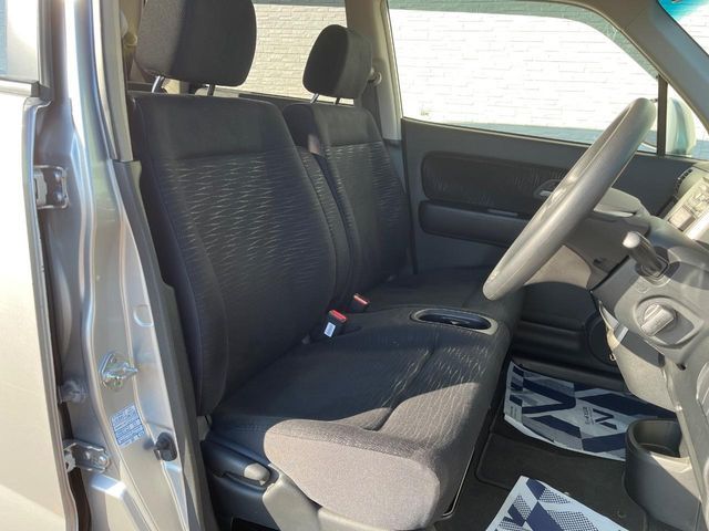 HONDA ZEST SPARK 2009