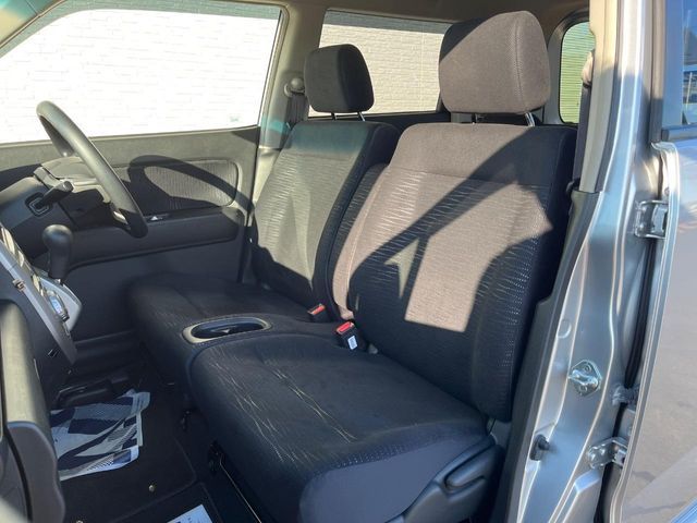 HONDA ZEST SPARK 2009