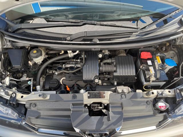 HONDA ZEST SPARK 2009