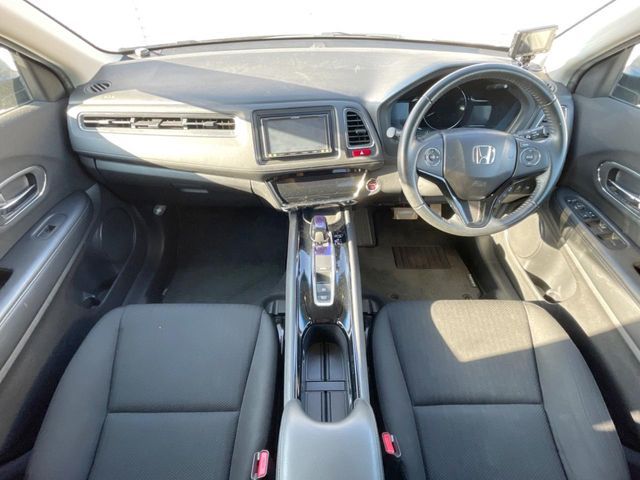 HONDA VEZEL HYBRID 2014