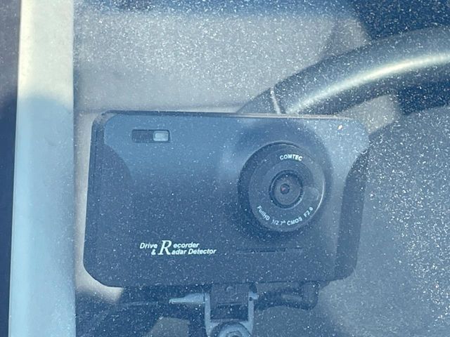 HONDA VEZEL HYBRID 2014