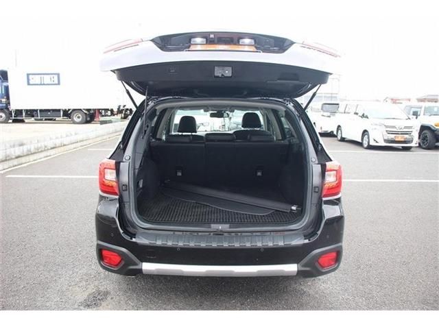 SUBARU LEGACY OUTBACK 2018