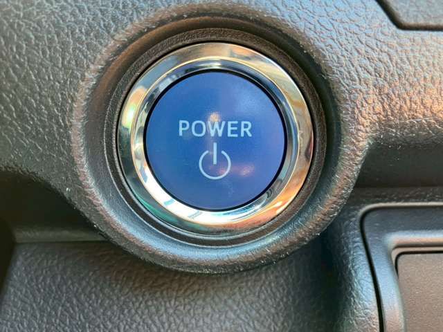 TOYOTA CAMRY HYBRID 2013